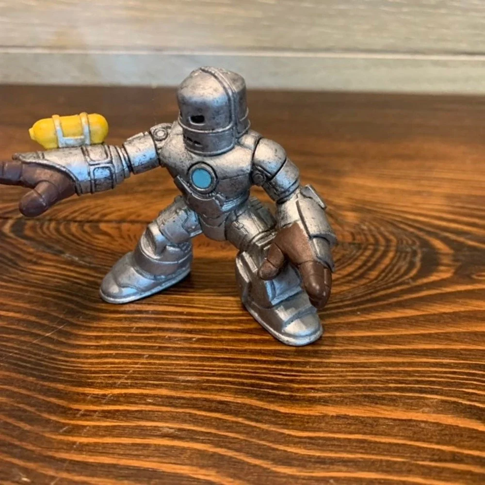 Marvel Super Hero Squad Lot Of 2 Original‎ Iron Man Mark 1 & Blue Iron Monger